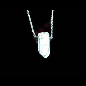 COPY - The Angel Aura Quartz 18 inches Silver Nec…
